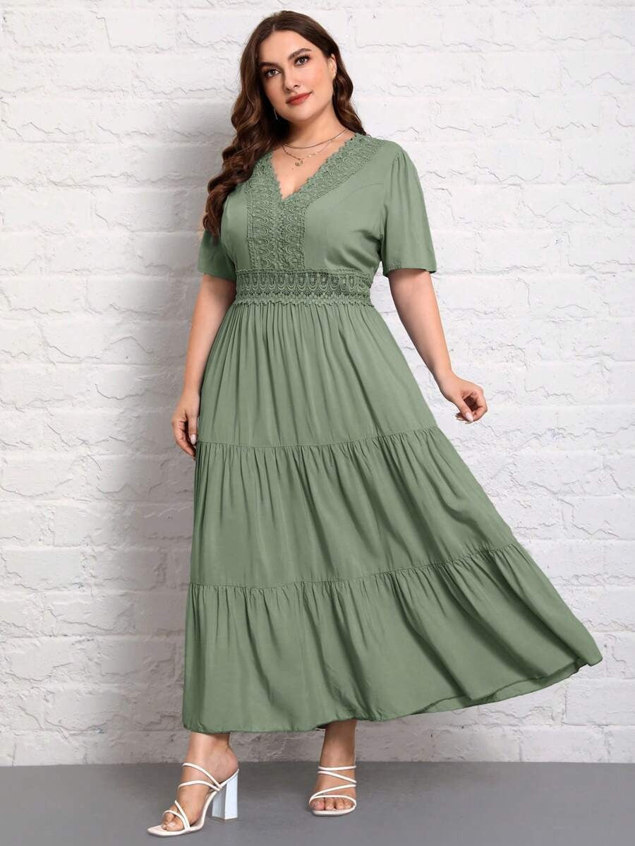 Elegant Green Lace Detail Maxi Dress for Women | Party & Casual Wear