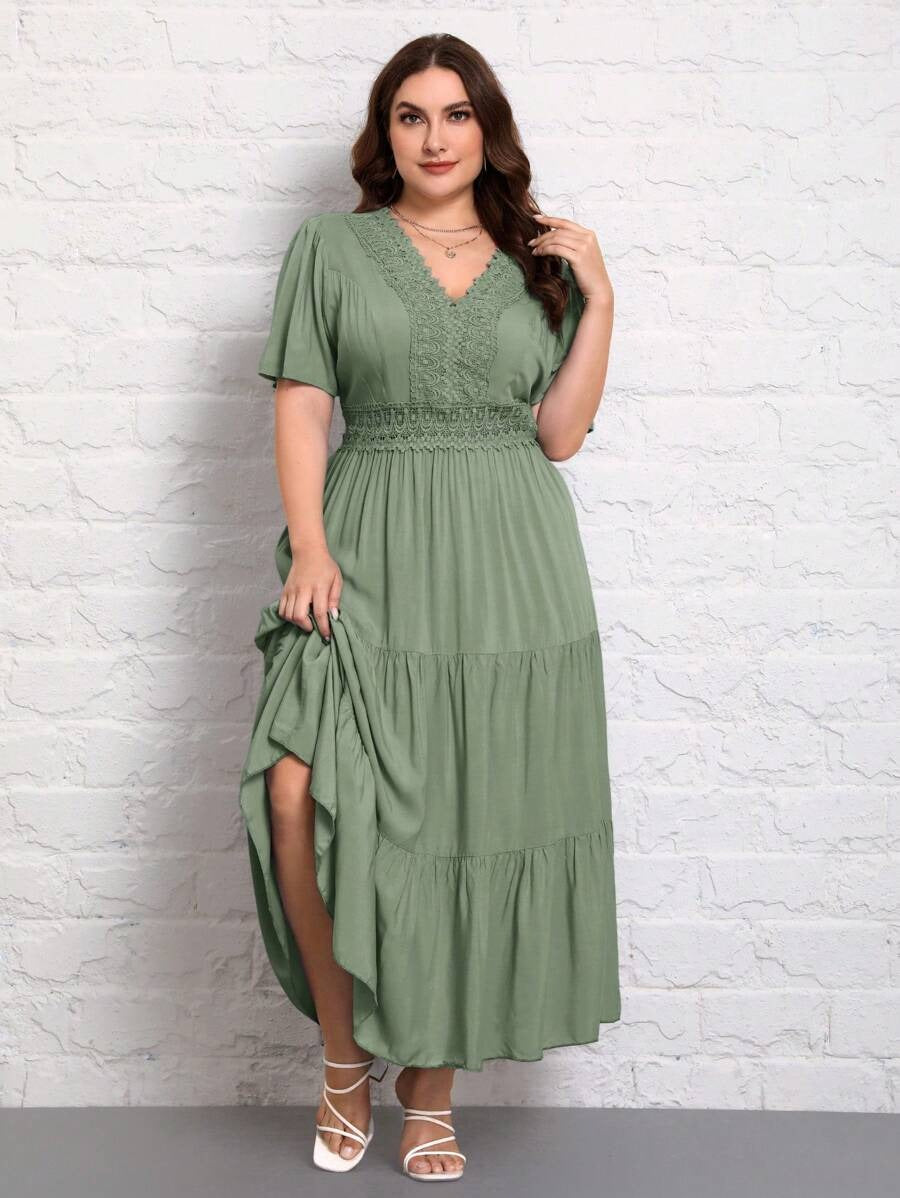 Elegant Green Lace Detail Maxi Dress for Women | Party & Casual Wear