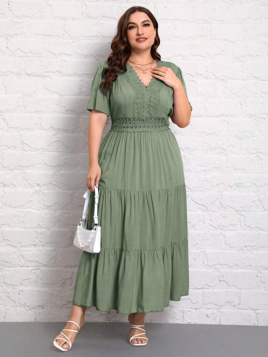 Elegant Green Lace Detail Maxi Dress for Women | Party & Casual Wear