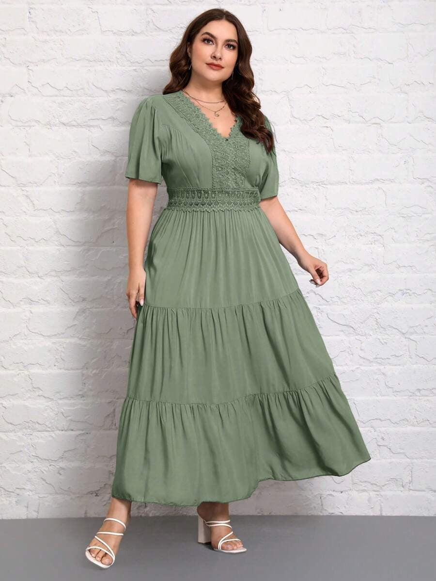 Elegant Green Lace Detail Maxi Dress for Women | Party & Casual Wear
