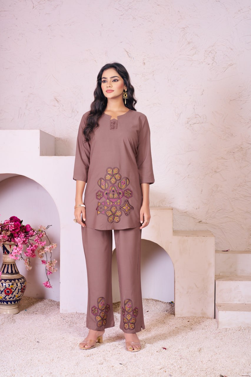 Luxury Printed Co-Ord Set for Women – Elegant Party & Casual Wear