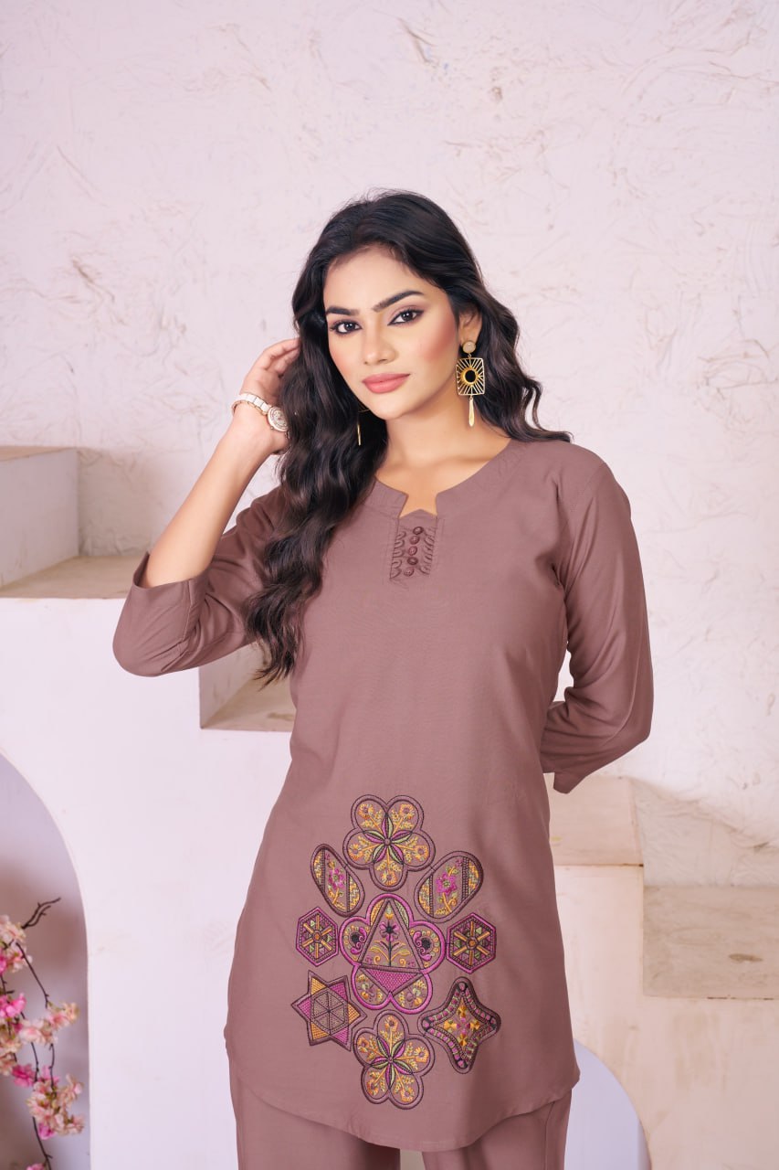 Luxury Printed Co-Ord Set for Women – Elegant Party & Casual Wear