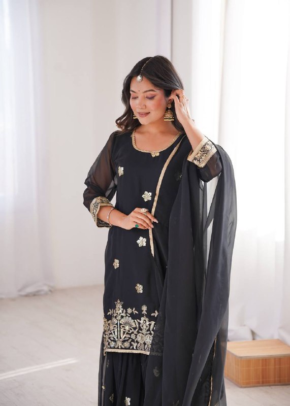 Elegant Black Palazzo Set with Dupatta – Stylish Party & Festive Wear for Women