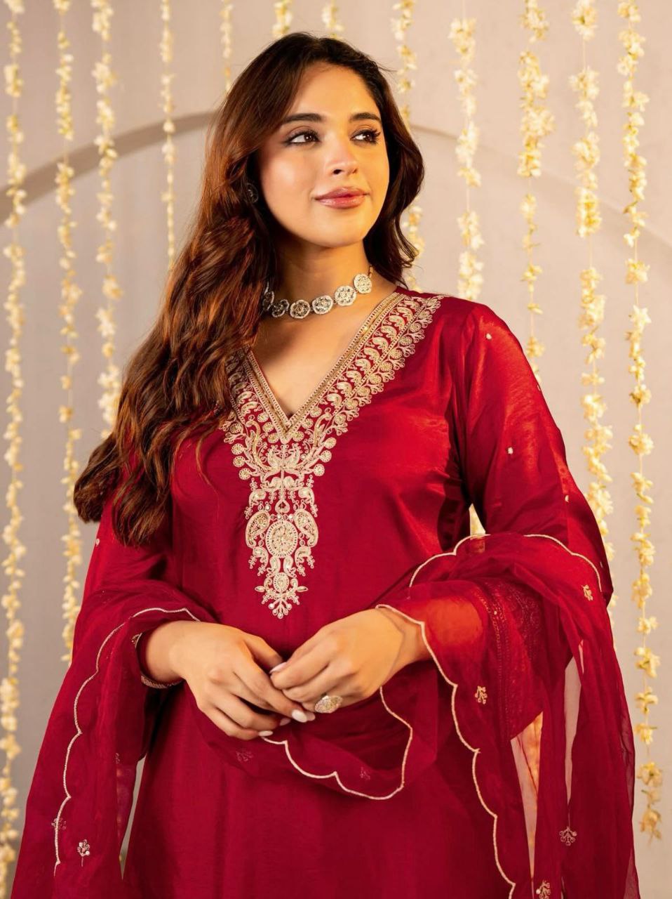✨ Elegant Red Embroidered Kurta Pant Set with Organza Dupatta – Festive & Wedding Ethnic Wear for Women