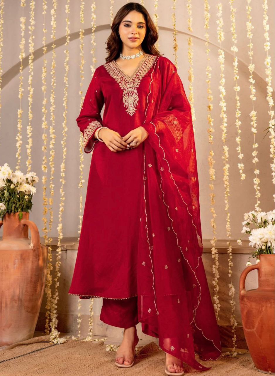 ✨ Elegant Red Embroidered Kurta Pant Set with Organza Dupatta – Festive & Wedding Ethnic Wear for Women