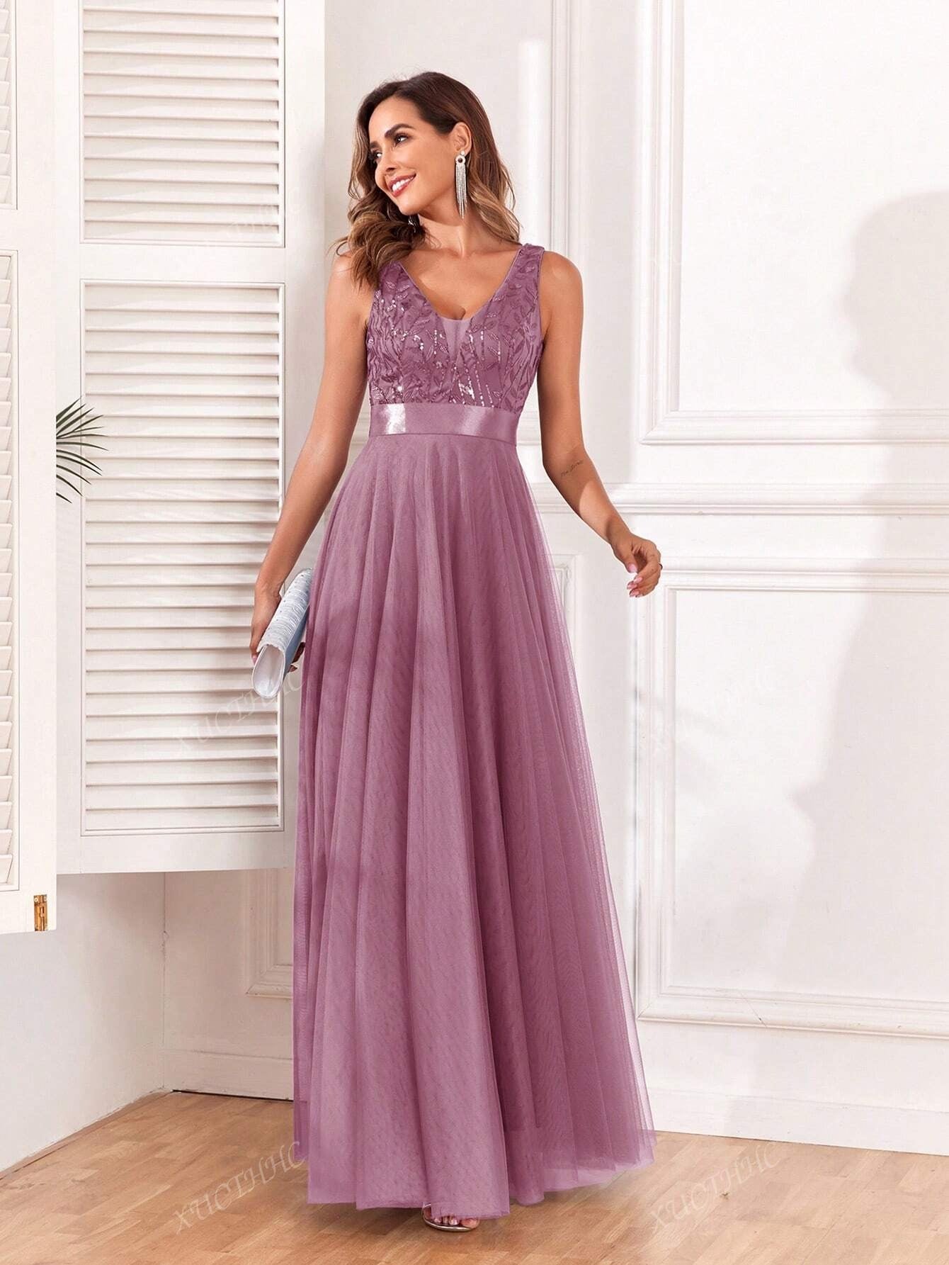 Elegant Pink Detail Maxi Dress for Women | Party & Casual Wear